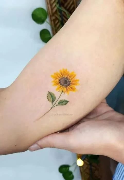 tatouage tournesol