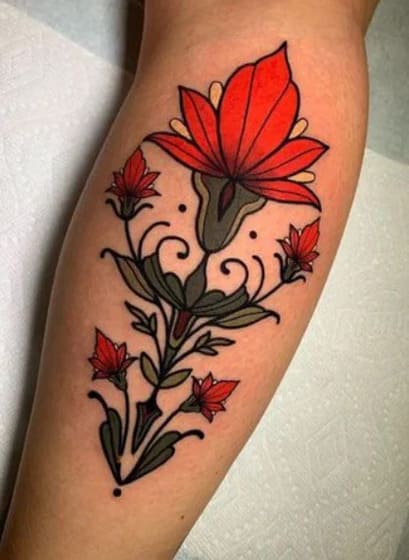 bras tatouage femme manchette florale