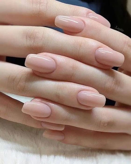 ongles nude