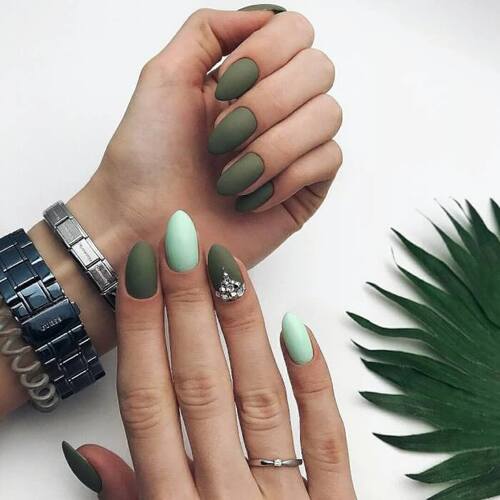 ongles printemps vert