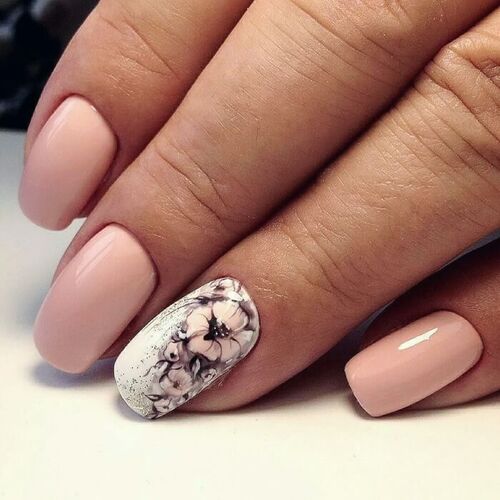 ongles de printemps rose