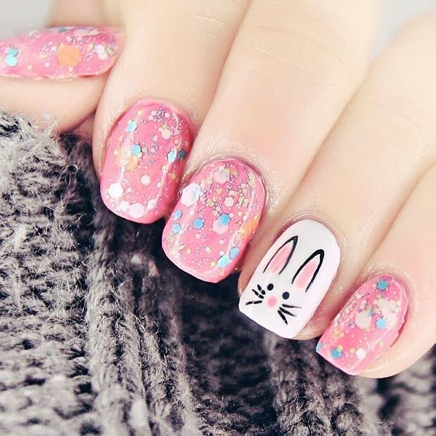 ongles de pâques avec lapin