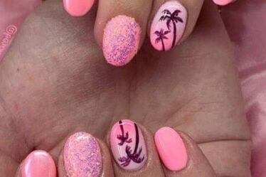 ongles vacances plage palmiers