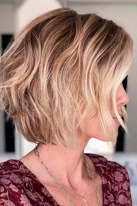 coupe de cheveux courts femme