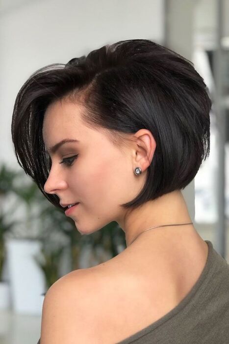 coupe de cheveux courts femme