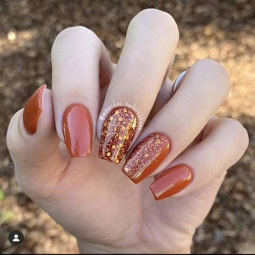 ongles orange automne