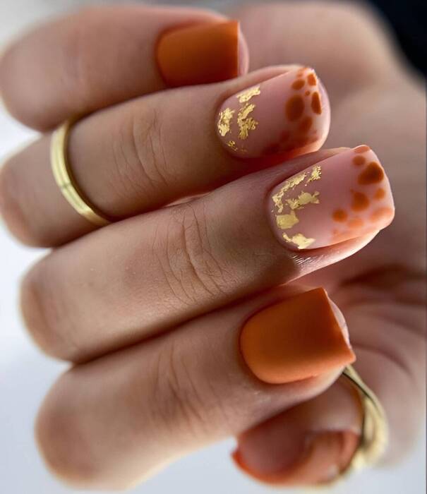 ongles orange automne