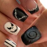 ongles halloween courts