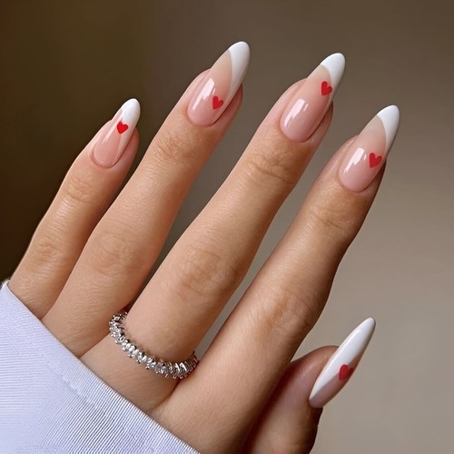 ongles St-Valentin coeurs