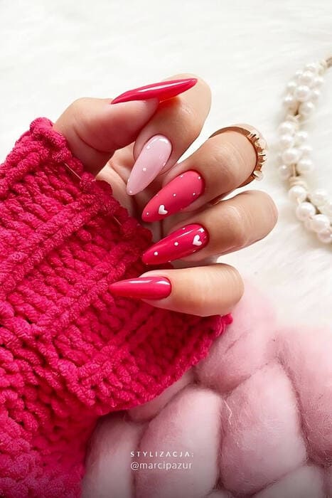 ongles St-Valentin coeurs